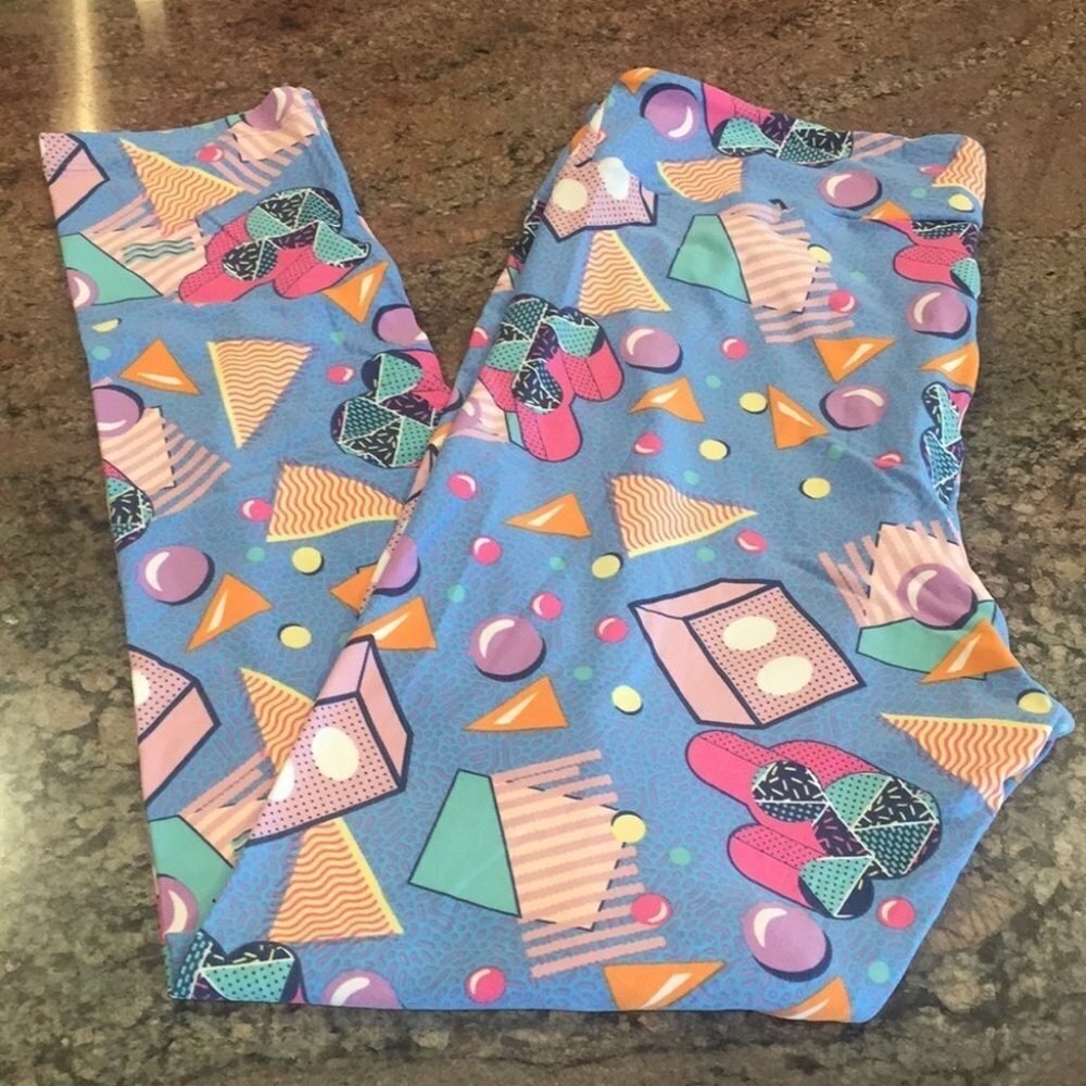 TC‎ LuLaRoe Leggings Disney EE43 22824